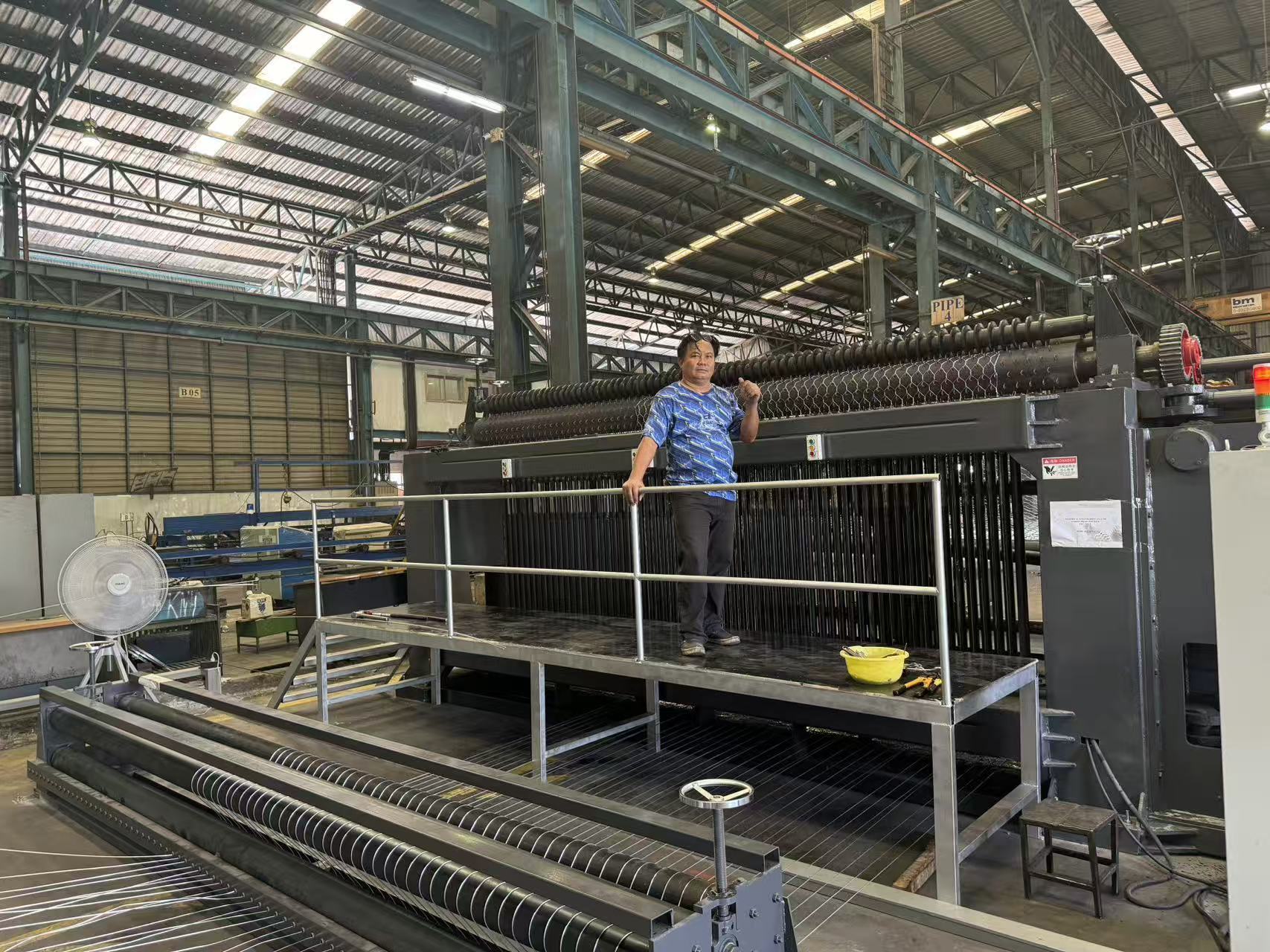 Blog perusahaan terbaru tentang How to Reduce Downtime When Changing Gabion Mesh Sizes and Wire Specifications