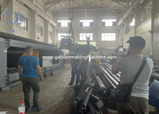 Beli Garis produksi Gabion yang sangat tahan lama dengan ukuran mesh 60*80mm-120*150mm dan daya 7,5KW pembuatan online