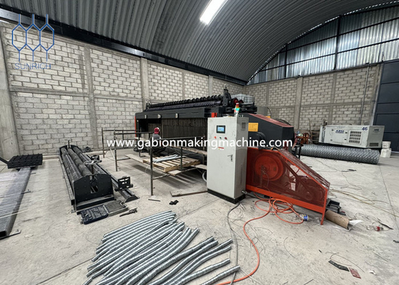 Beli Galvanized atau PVC Coated Gabion Mesin Wire Diameter 2.0-4.0mm Mesh Panjang 30-50mm pembuatan online