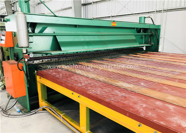 Beli 51m / Hr Hexagonal Wire Netting Machine PLC Kontrol Otomatis Untuk 1200mm Lebar Jala pembuatan online