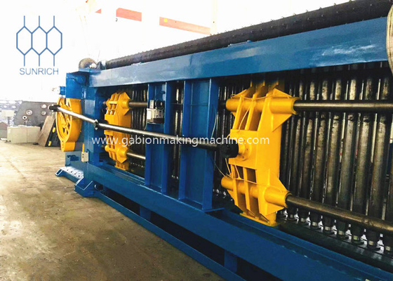 Galvanized Steel Wire 66x88mm Gabion Mesin Max Weaving Lebar 6300mm